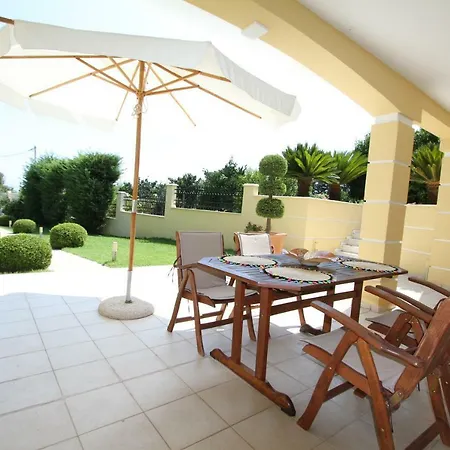 Shemesh Gardens House * PalaiónTsiflíkion