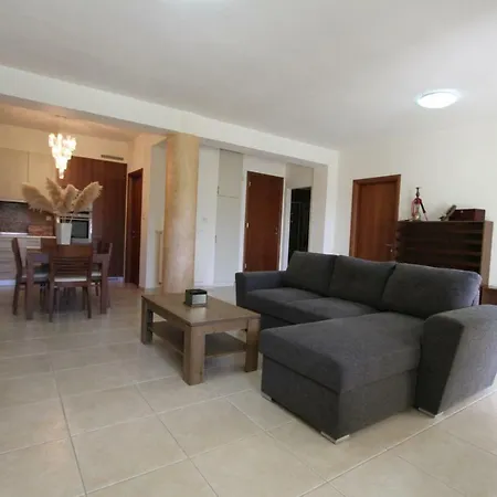 Nyaraló Shemesh Gardens House PalaiónTsiflíkion