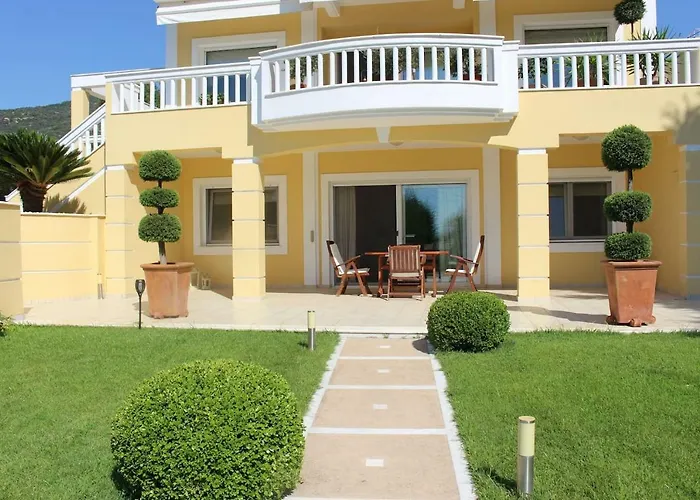 Shemesh Gardens House Casa vacanze *