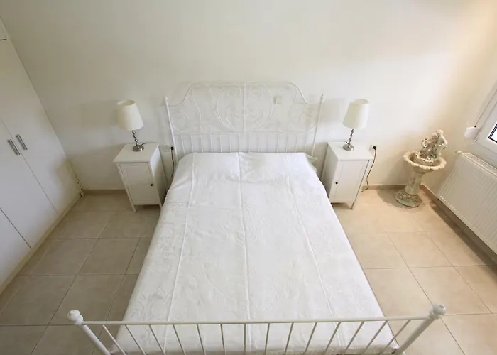 Casa vacanze Shemesh Gardens House PalaiónTsiflíkion